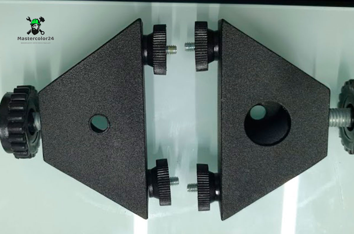 Покраска мелких деталей в муар 9005