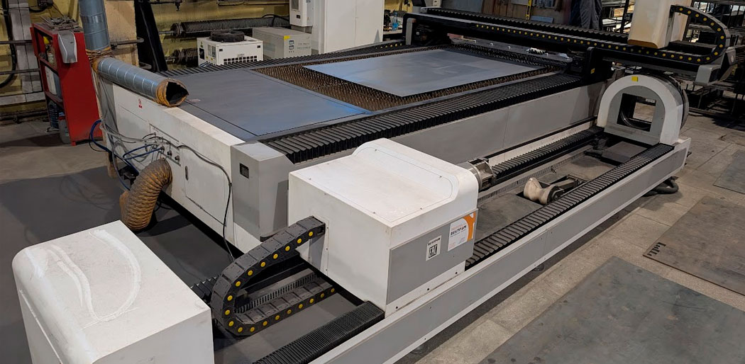 Лазерная резка листовых металлов и трубы