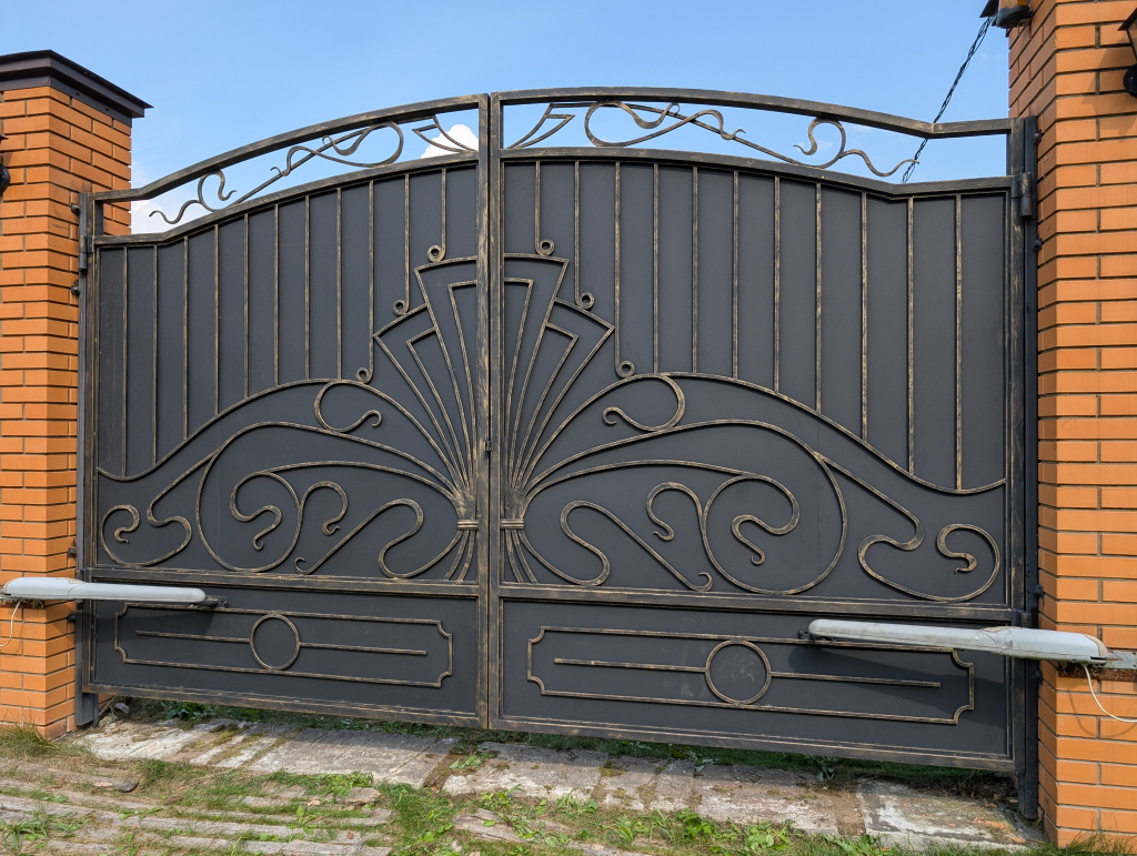 ➤ Перекраска ворот и калиток